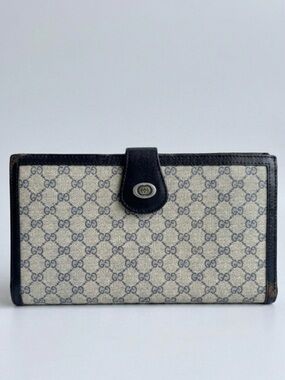 ‘80s Vintage Gucci Navy GG Long Monogram Clutch-Wallet